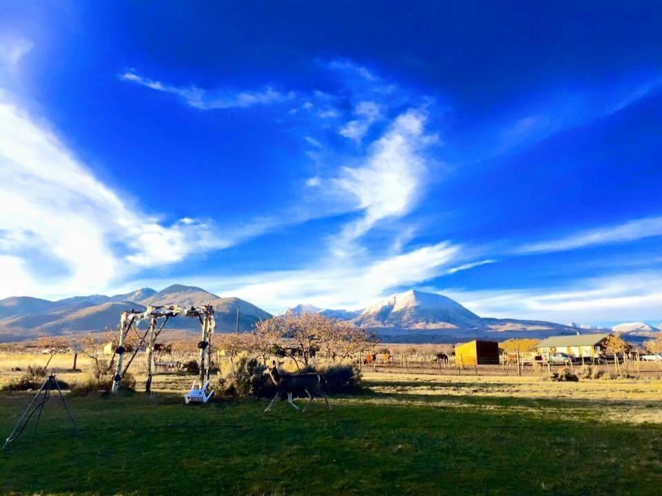 Mount Peale Country Inn La Sal Exteriör bild